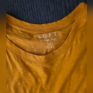 LOFT plus size vintage, mustard yellow tee size 20/22